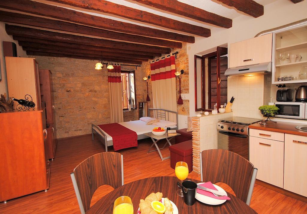 Guesthouse Ancient Stone Rovinj Quarto foto